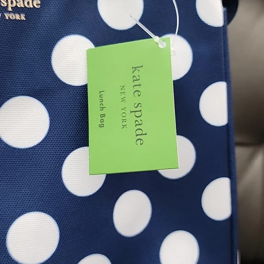 ♠️ NWT Kate Spade Lunch Bag Navy Jumbo Dot  ♠️ - Picture 2 of 8